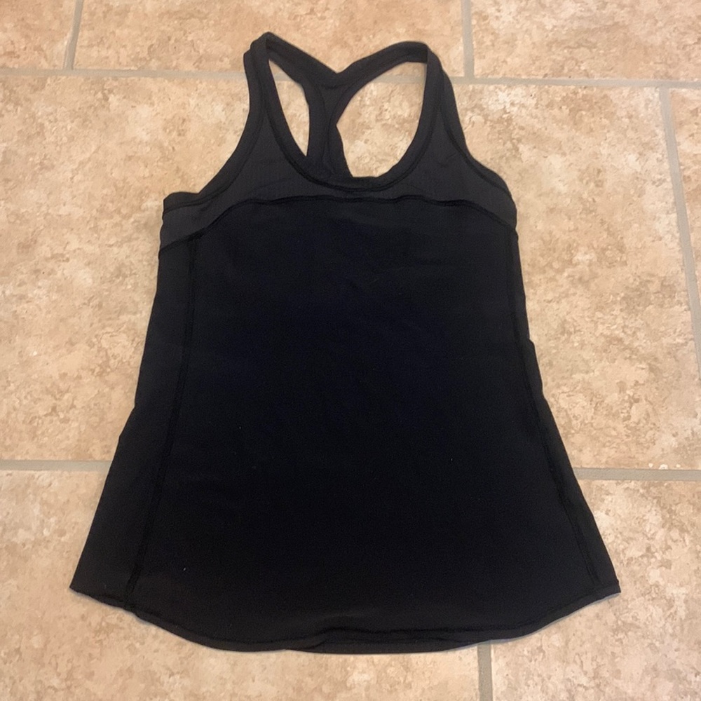 Lululemon tank